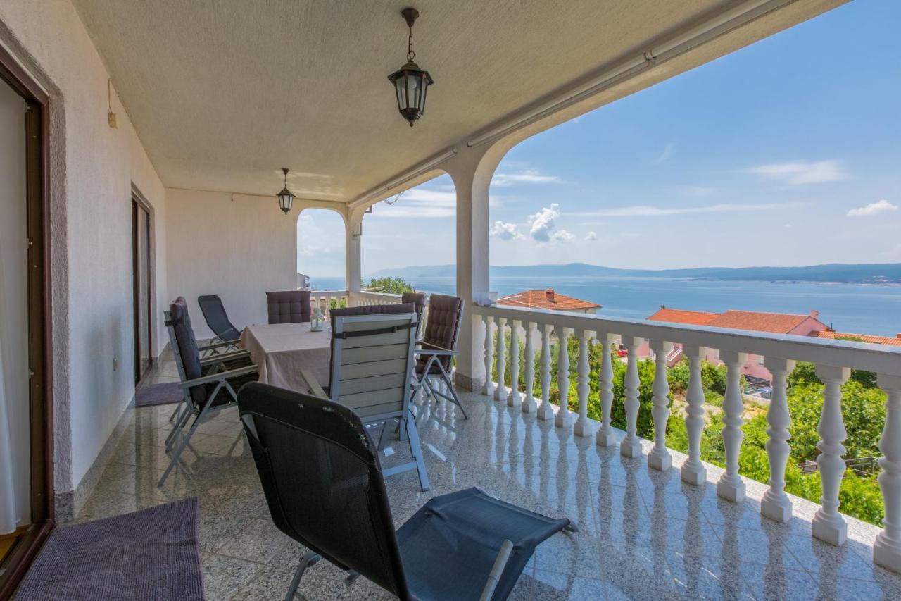 Amila Apartment Crikvenica Exterior photo